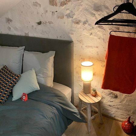 Bed and Breakfast L'Atelier Planqué Le Mans Exterior foto